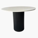 MDF Beyaz Masa Üstü Siyah PTT Dilim Ayaklı Masa